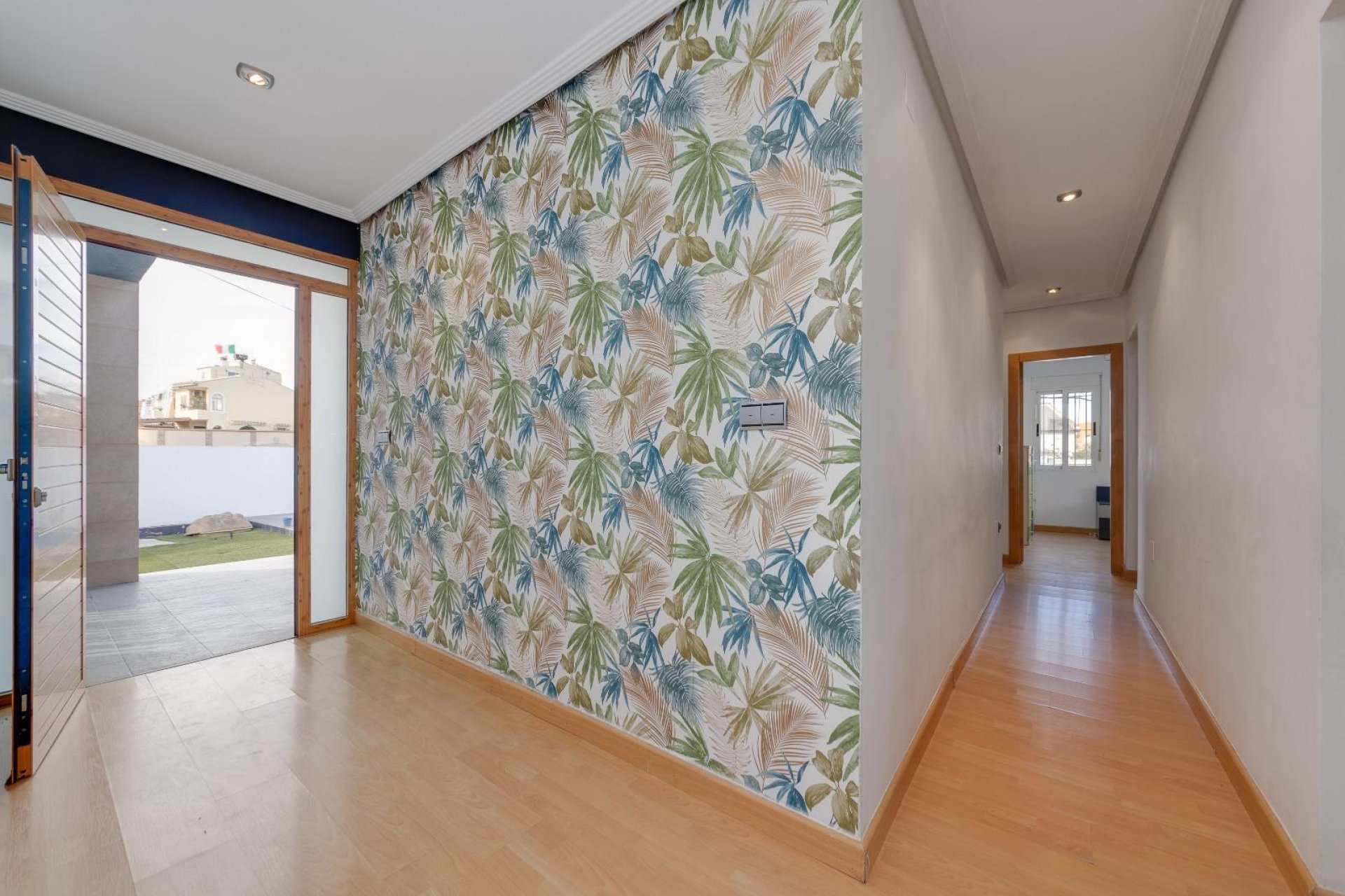 Segunda mano - Villa -
Torrevieja - Los balcones