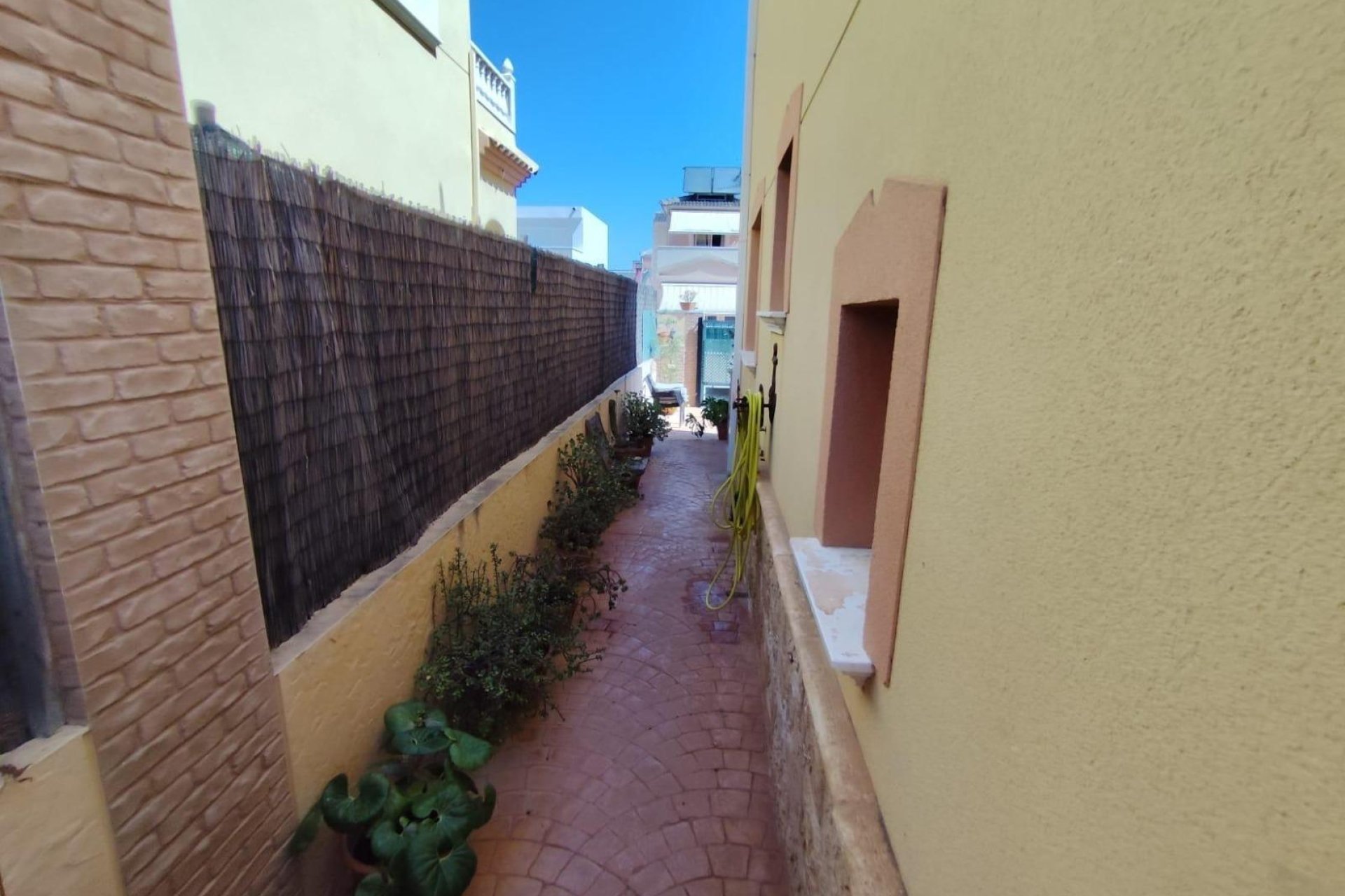 Segunda mano - Villa -
Torrevieja - Parque las naciones