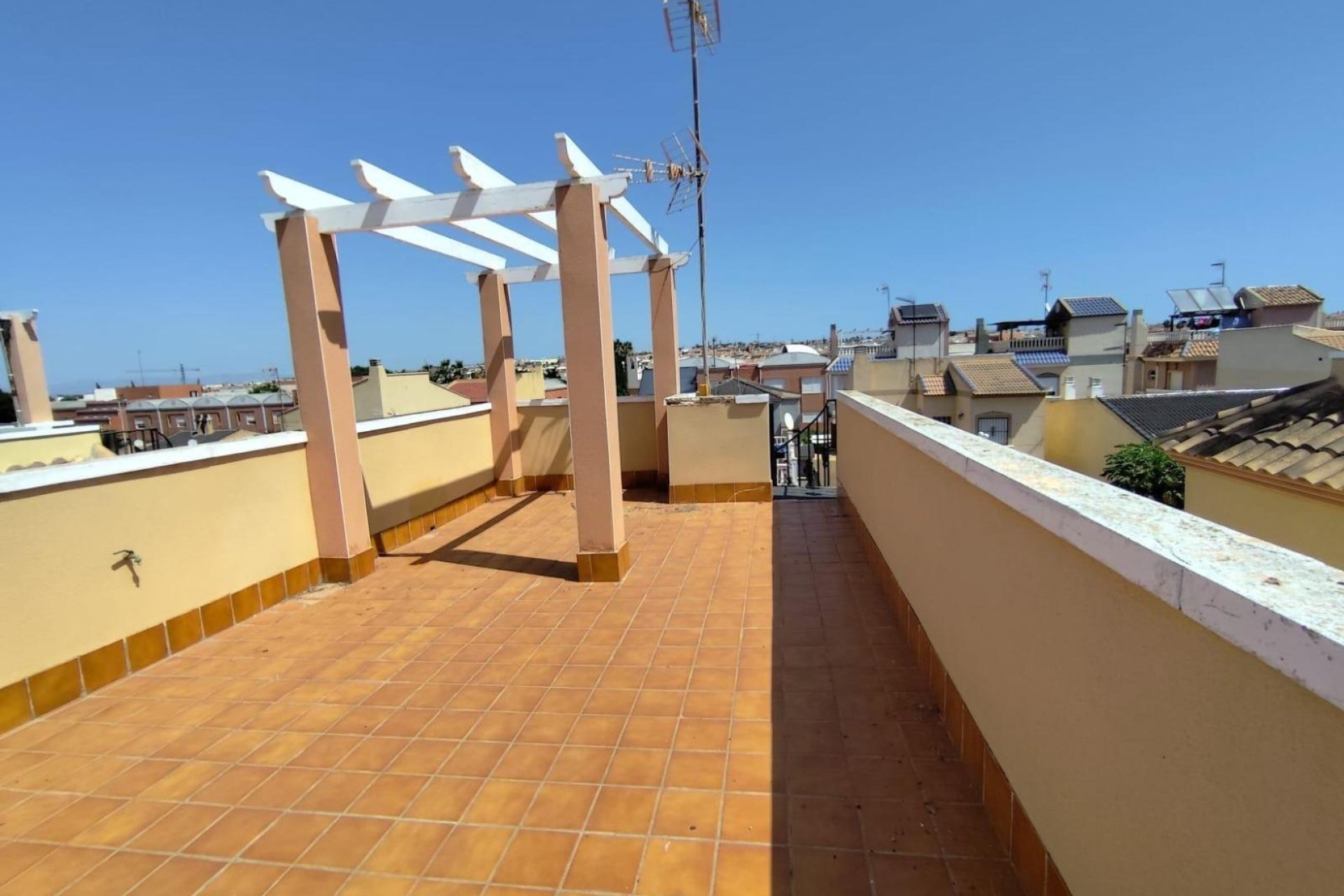 Segunda mano - Villa -
Torrevieja - Parque las naciones
