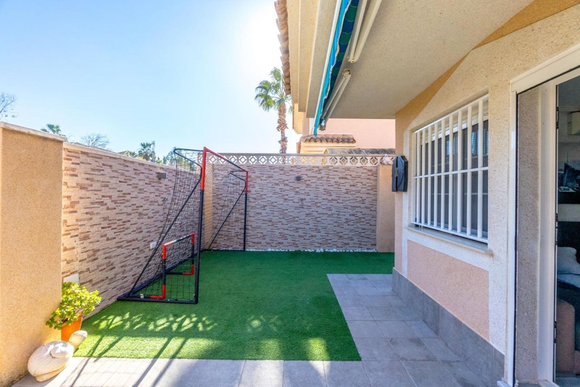 Segunda mano - Villa -
Torrevieja - Punta prima