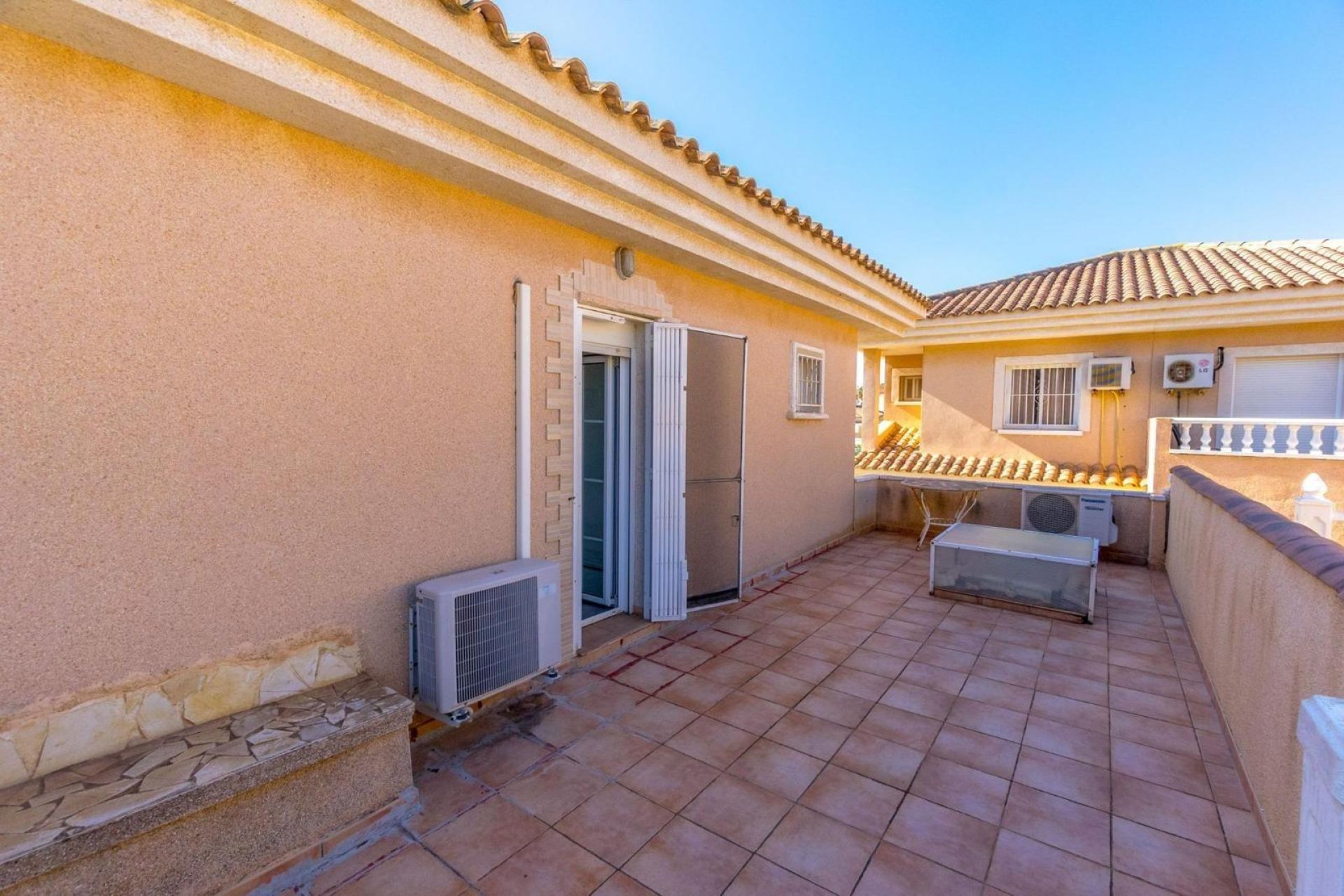 Segunda mano - Villa -
Torrevieja - Punta prima