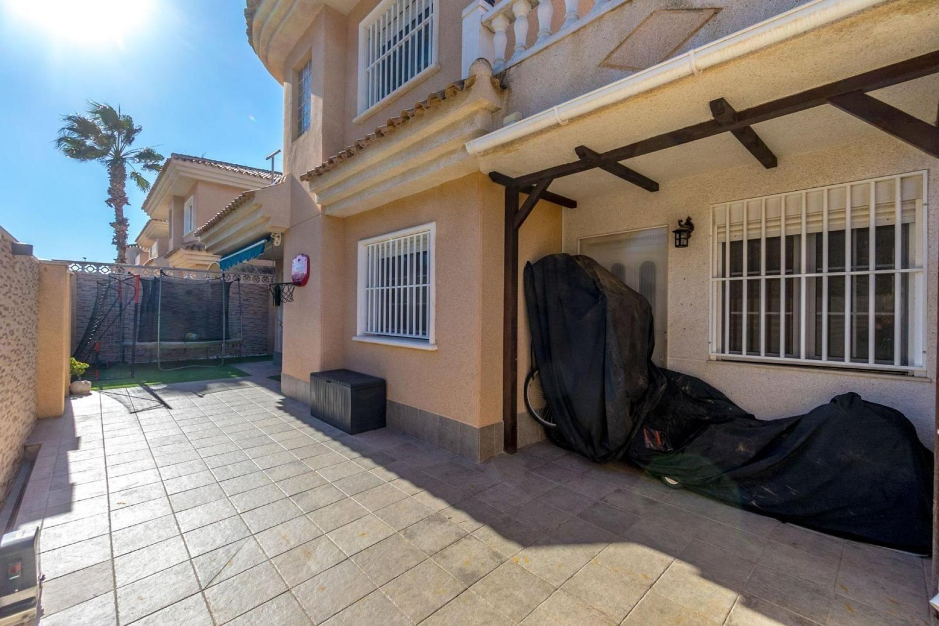 Segunda mano - Villa -
Torrevieja - Punta prima