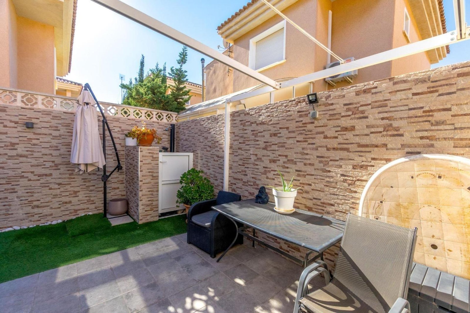 Segunda mano - Villa -
Torrevieja - Punta prima