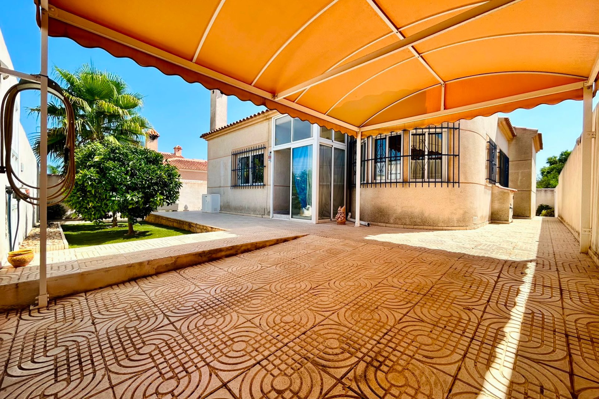 Segunda mano - - VILLA -
Torrevieja - Urbanización San Luis
