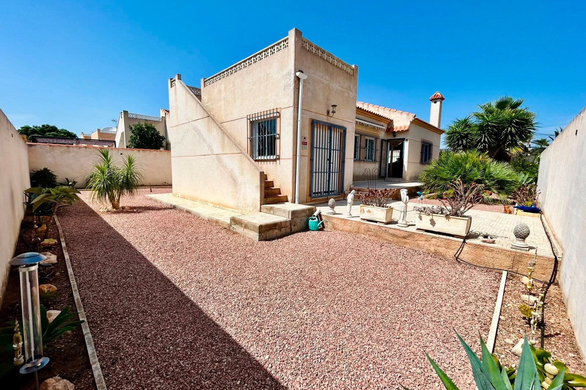Segunda mano - - VILLA -
Torrevieja - Urbanización San Luis