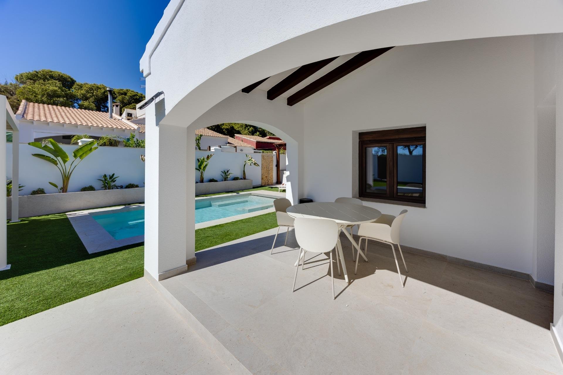Short Term Rental - Villa -
Orihuela Costa - Punta Prima