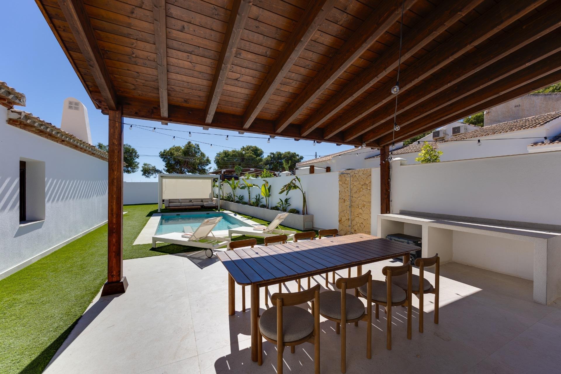 Short Term Rental - Villa -
Orihuela Costa - Punta Prima