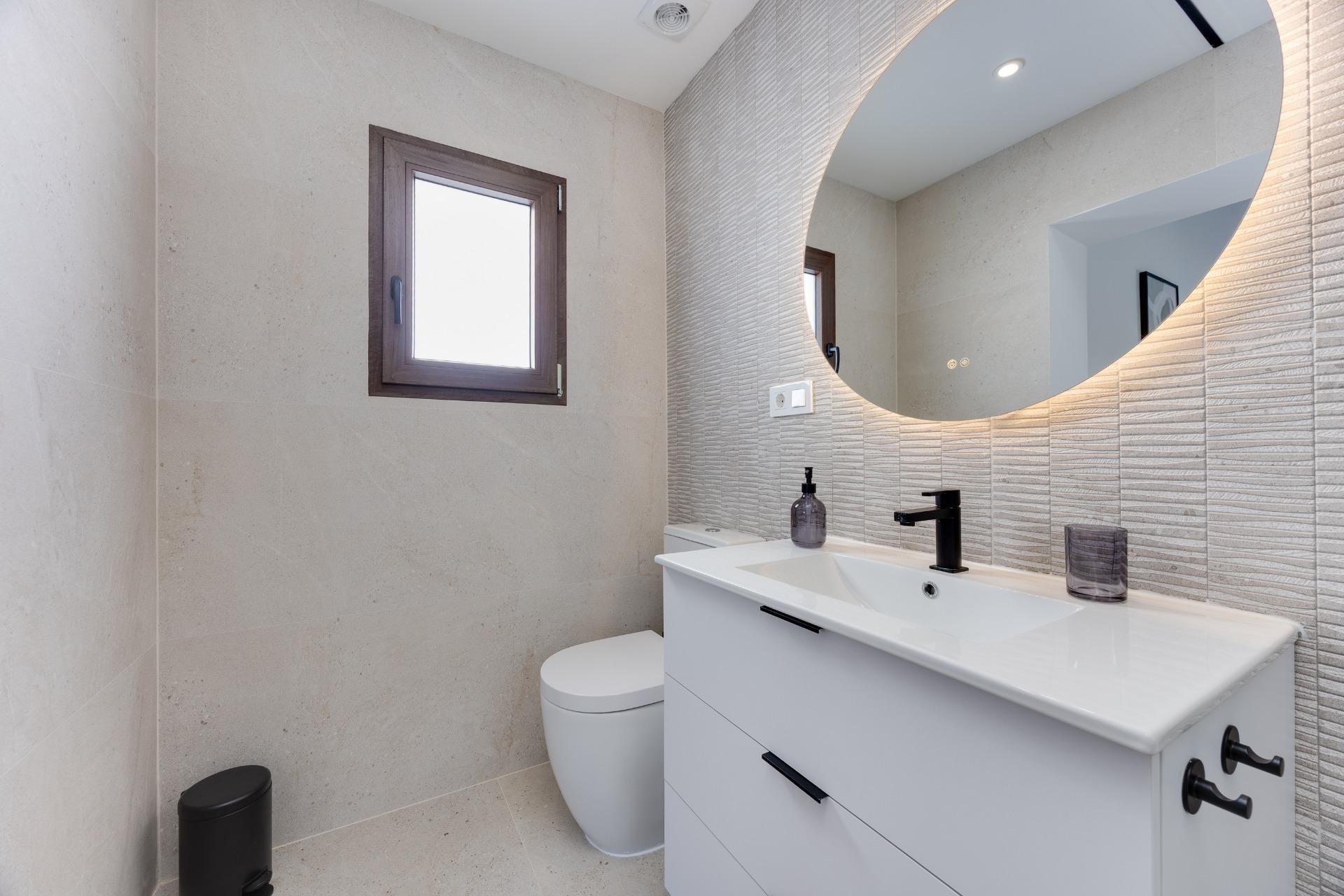 Short Term Rental - Villa -
Orihuela Costa - Punta Prima