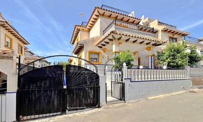 Stadthaus - Wiederverkauf - Orihuela Costa -
                Rocio del Mar