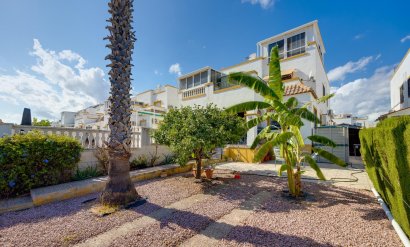 Townhouse - Resale -
            Orihuela Costa - AM-02070