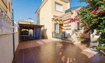 Villa - Herverkoop -
            Algorfa - STS--55302