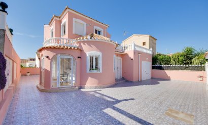 Villa - Herverkoop - Orihuela Costa - Los Almendros-La Florida