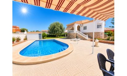 Villa - Herverkoop - Torrevieja -
                La siesta