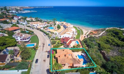 Villa - Odsprzedaż - Campoamor -
                Campoamor