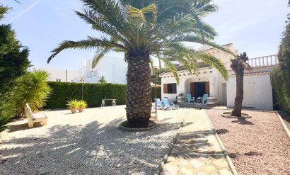 Villa - Odsprzedaż - Orihuela Costa -
                La Zenia
