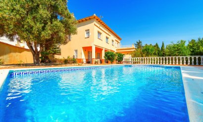 Villa - Odsprzedaż -
            Torrevieja - 14-4429