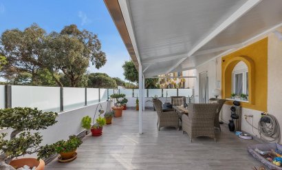 Villa - Resale - Guardamar del Segura -
                Urbanizaciones