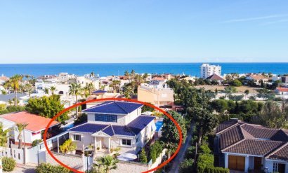 Villa - Revente - La Mata -
                LA MATA