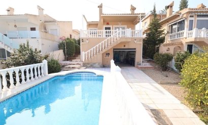 Villa - Wiederverkauf - Torrevieja - Los Balcones - Los Altos del Edén