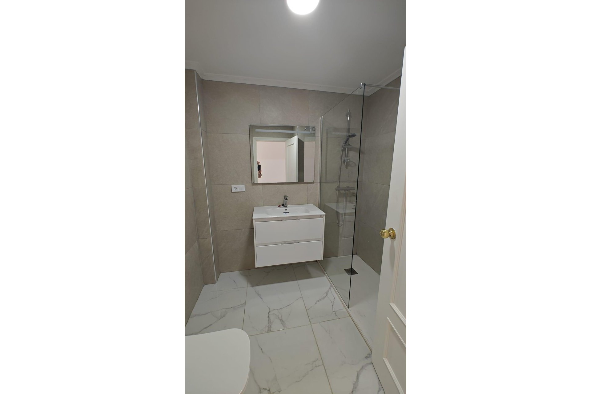 Wiederverkauf - Apartamento -
Torrevieja - Acequion