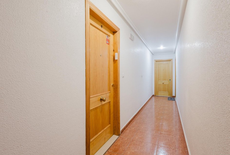 Wiederverkauf - Apartamento -
Torrevieja - Centro