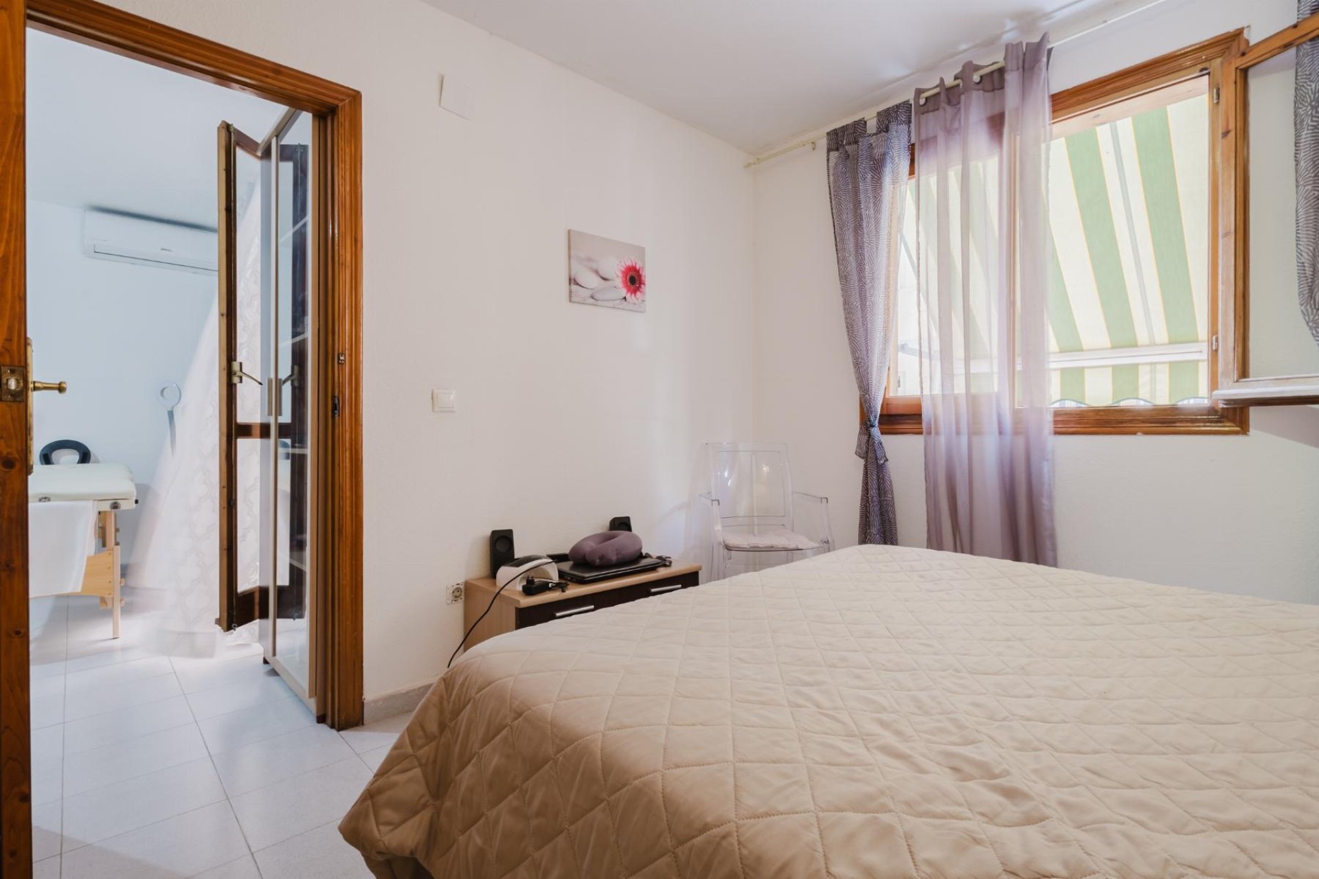 Wiederverkauf - Apartamento -
Torrevieja - Playa de La Acequion