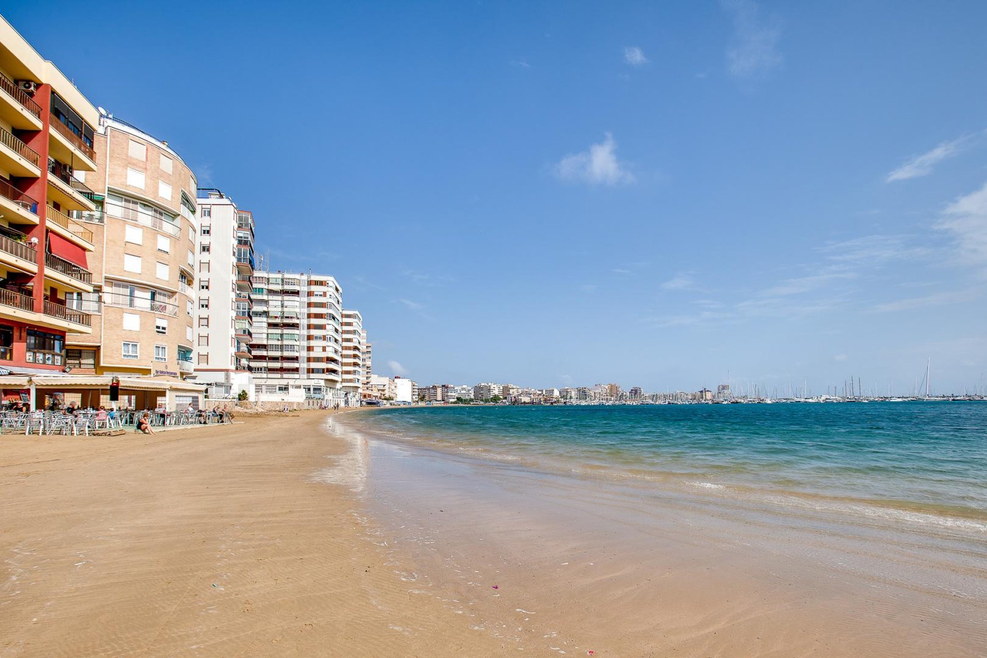 Wiederverkauf - Apartamento -
Torrevieja - Playa de los Naufragos