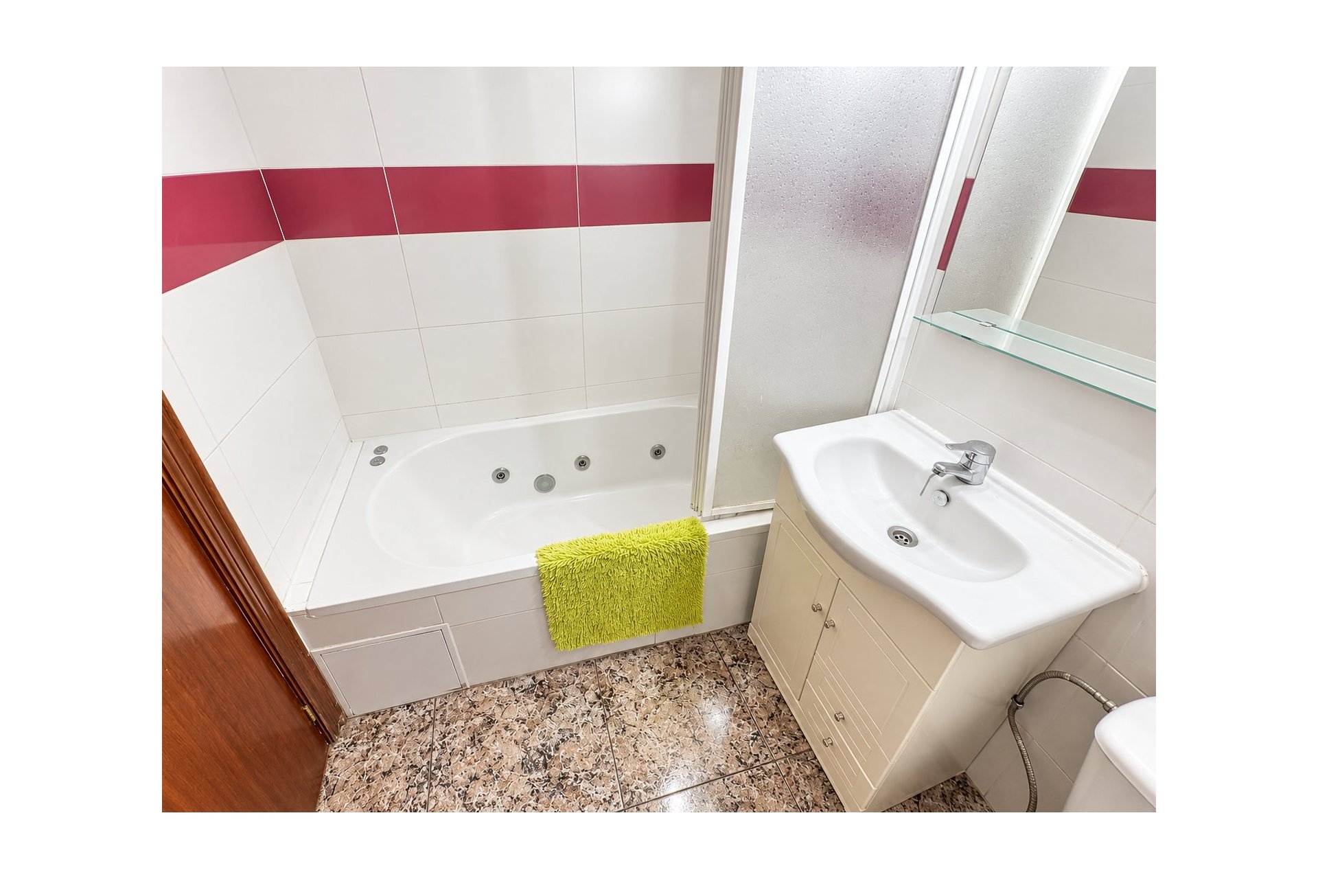 Wiederverkauf - Apartamento -
Torrevieja - Playa de los Naufragos