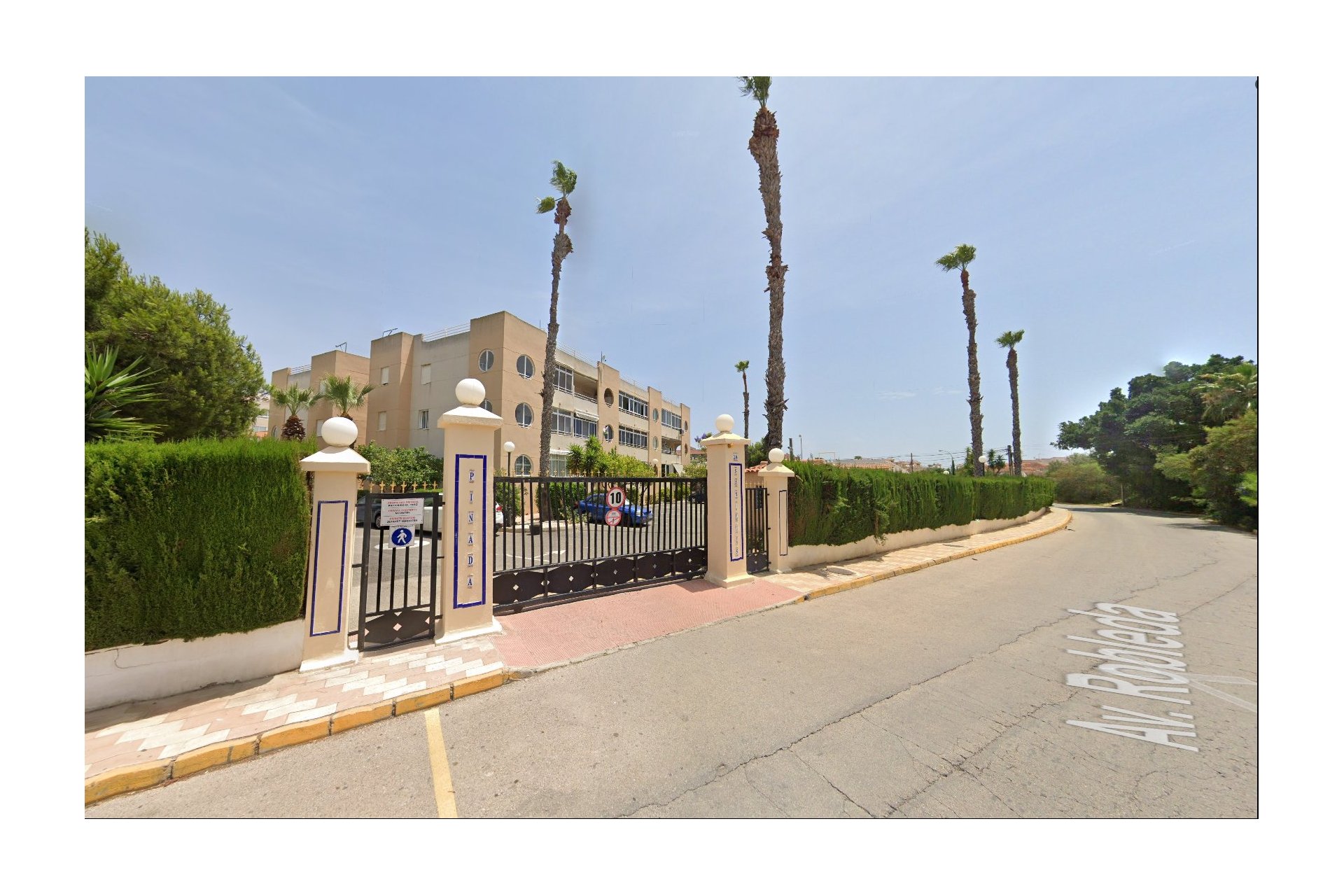 Wiederverkauf - - APARTMENT -
Torrevieja - Urbanización San Luis