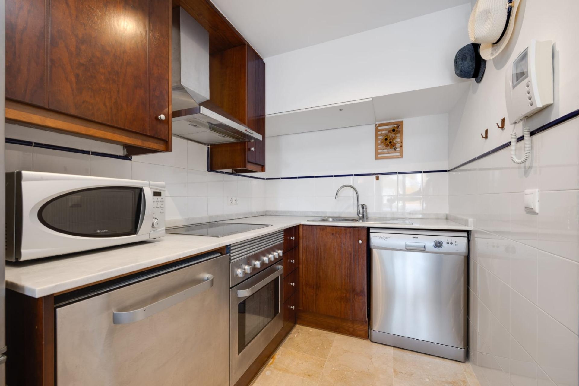 Wiederverkauf - Buhardilla -
Torrevieja - Punta prima