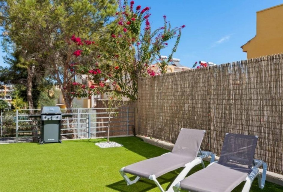 Wiederverkauf - Bungalow -
Orihuela Costa - Los Dolses