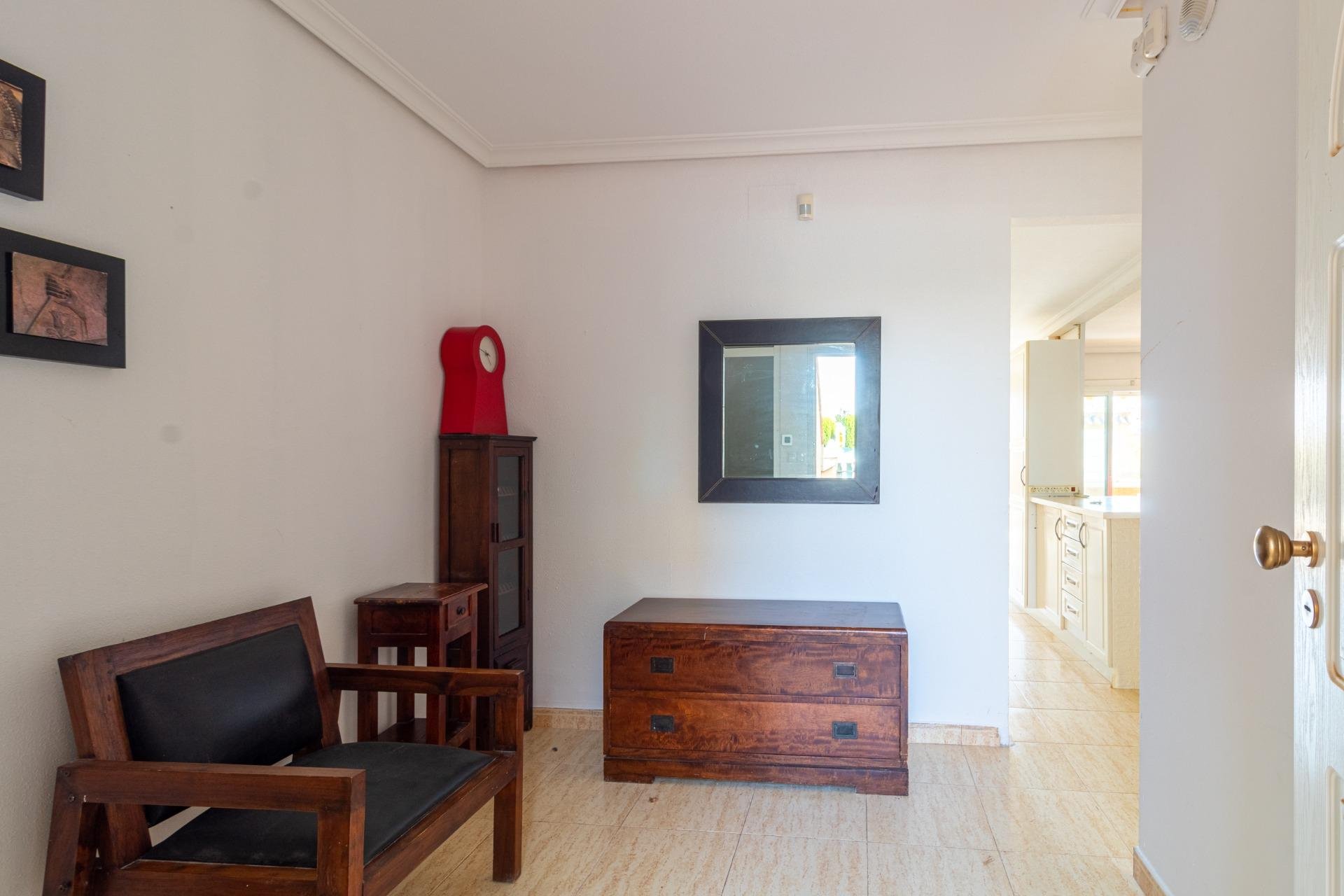 Wiederverkauf - Bungalow -
Orihuela Costa - Punta Prima