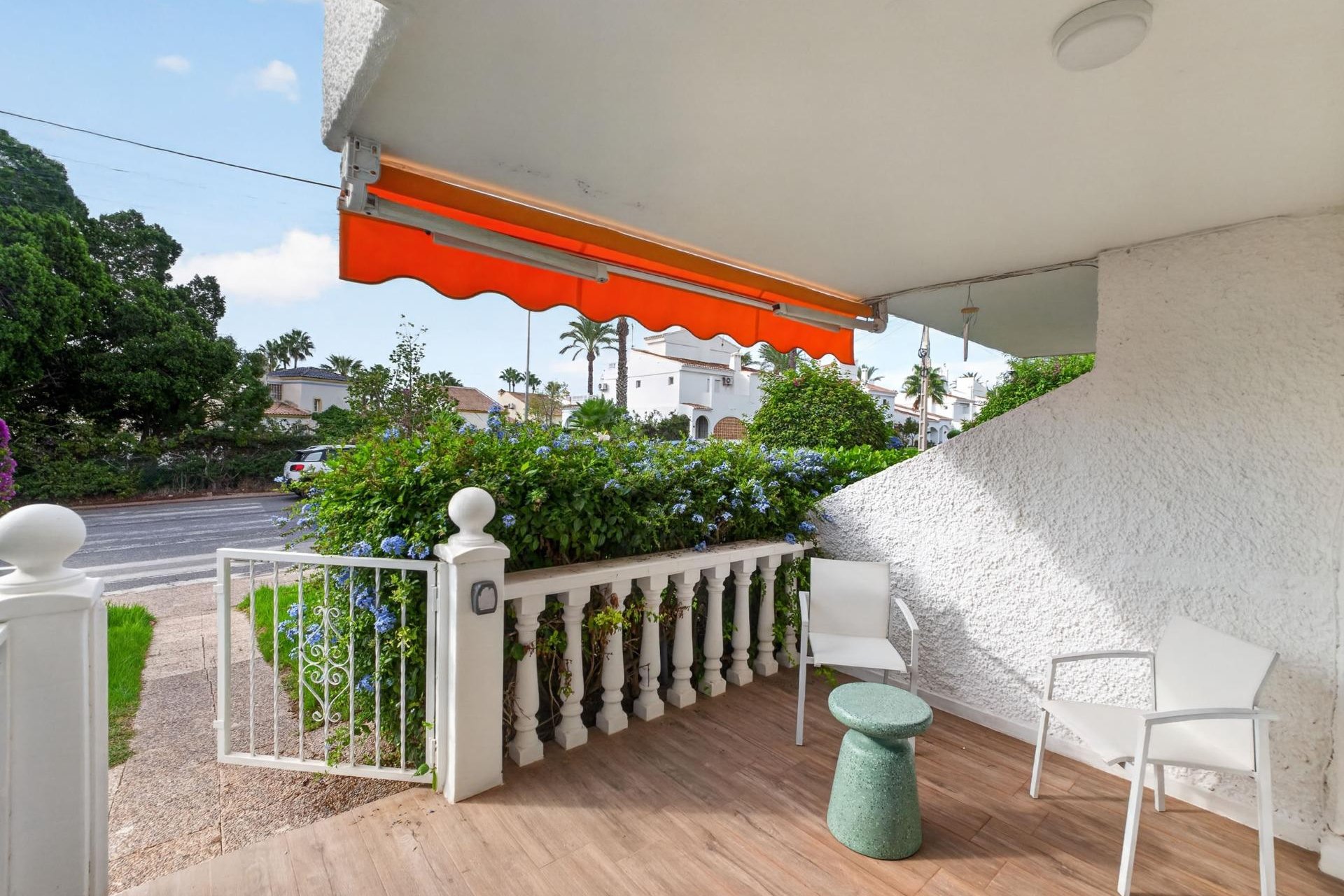 Wiederverkauf - Bungalow -
Orihuela Costa - Villamartín-Las Filipinas