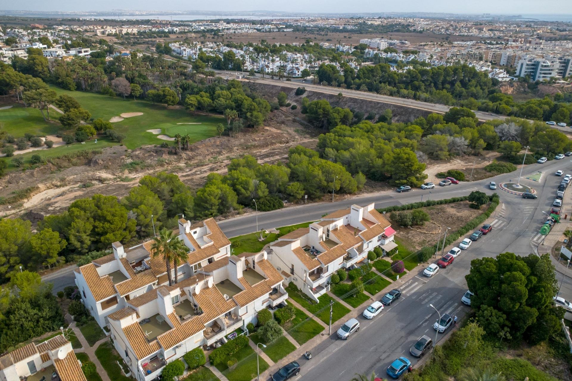 Wiederverkauf - Bungalow -
Orihuela Costa - Villamartín-Las Filipinas