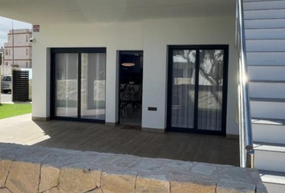 Wiederverkauf - Bungalow -
Orihuela Costa - Villamartín