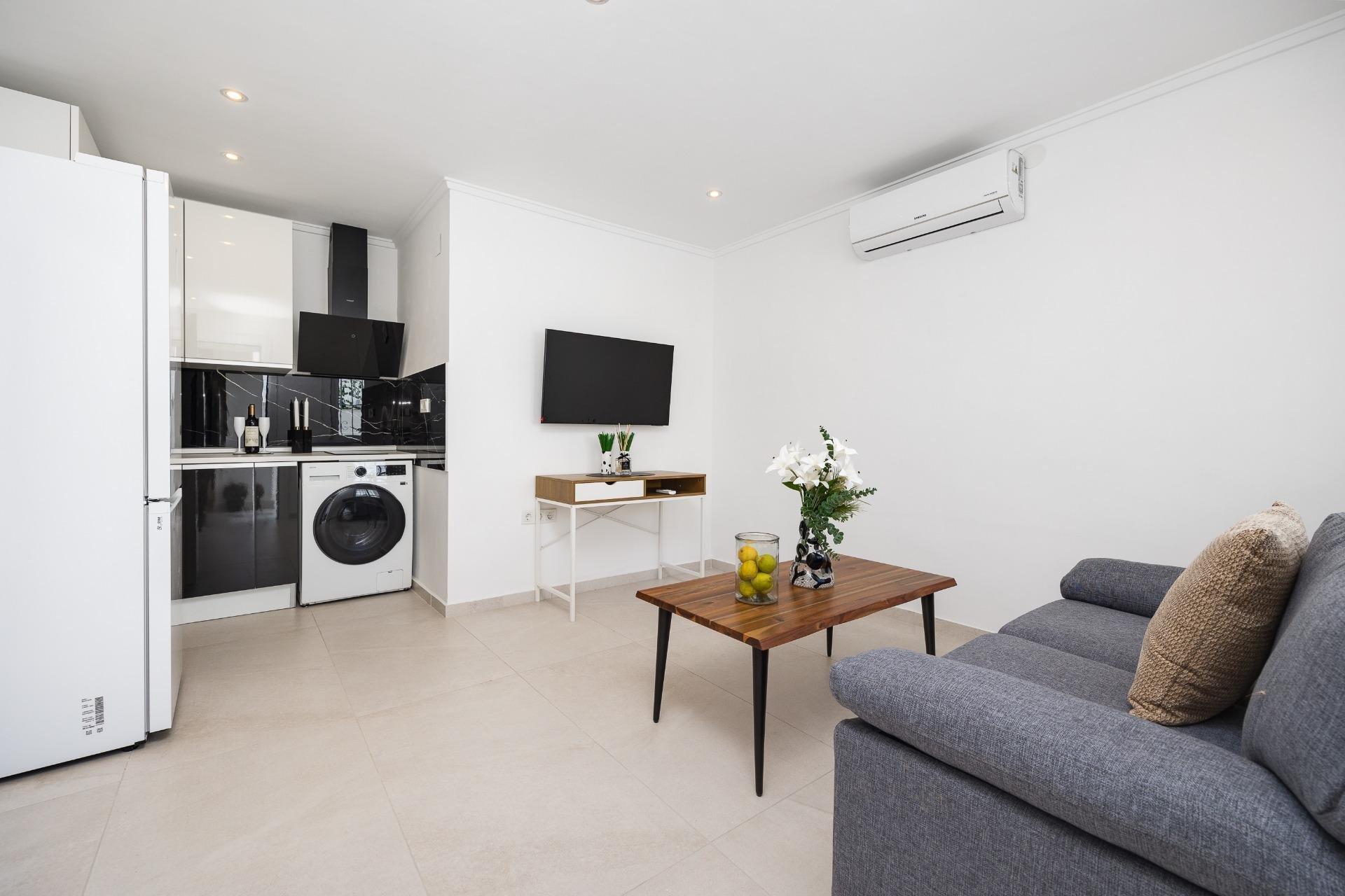 Wiederverkauf - Bungalow -
Torrevieja - La Siesta - El Salado - Torreta