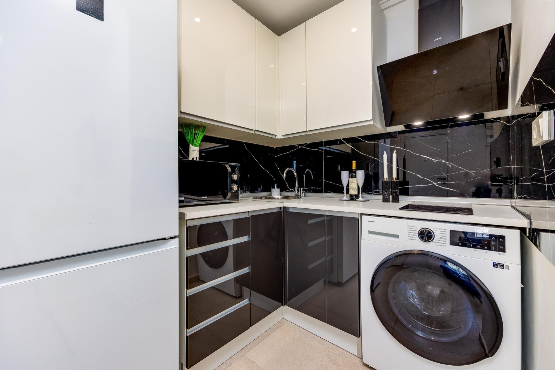 Wiederverkauf - Bungalow -
Torrevieja - La Siesta - El Salado - Torreta