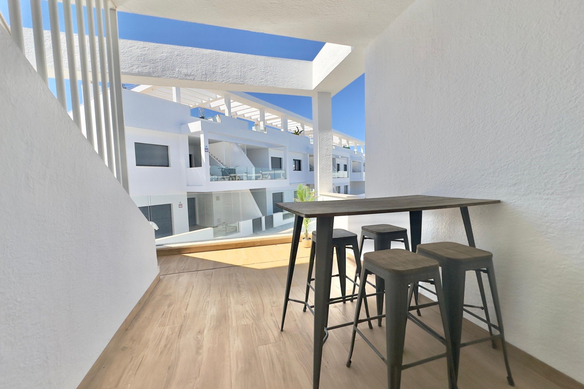 Wiederverkauf - Bungalow -
Torrevieja - Los balcones