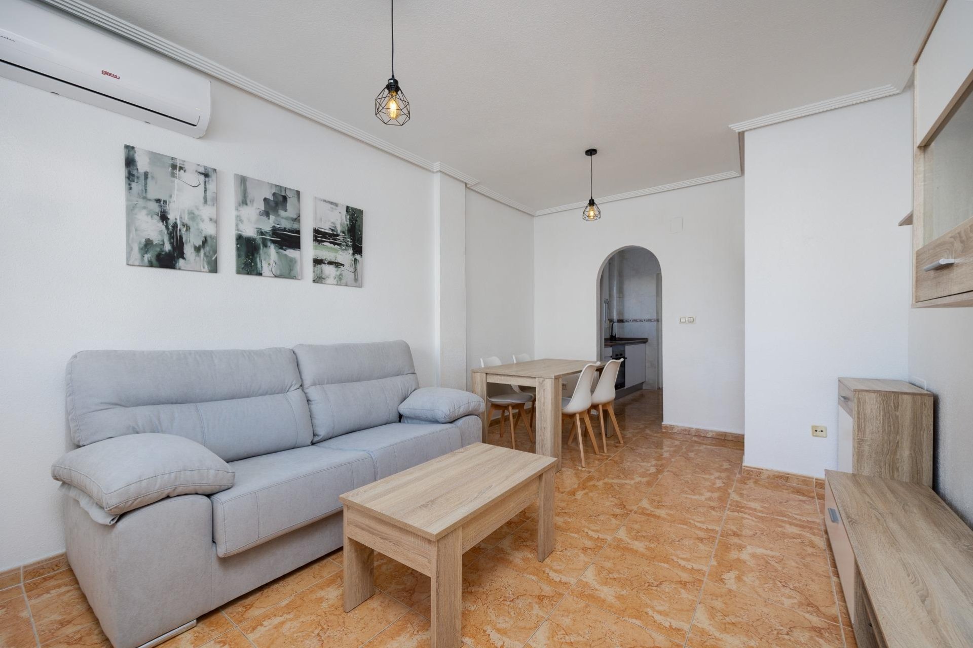 Wiederverkauf - Bungalow -
Torrevieja - Parque Acuático - Sector 25