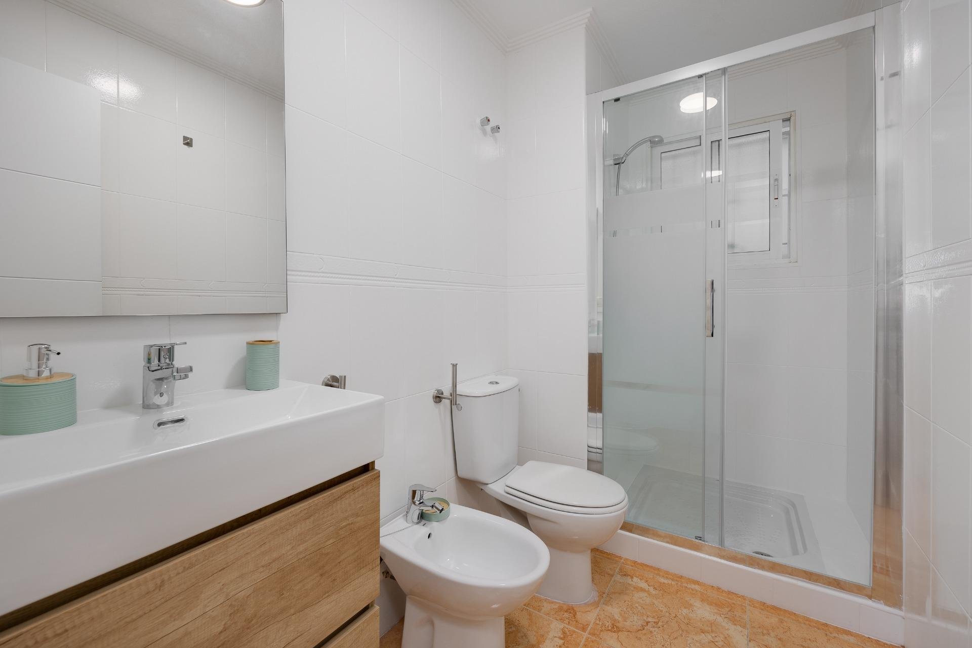 Wiederverkauf - Bungalow -
Torrevieja - Parque Acuático - Sector 25