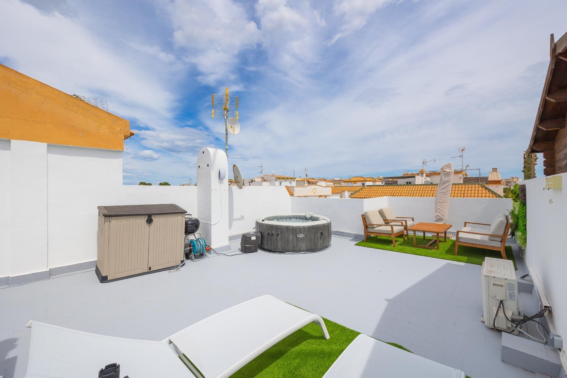 Wiederverkauf - Bungalow -
Torrevieja - Parque de Las Naciones