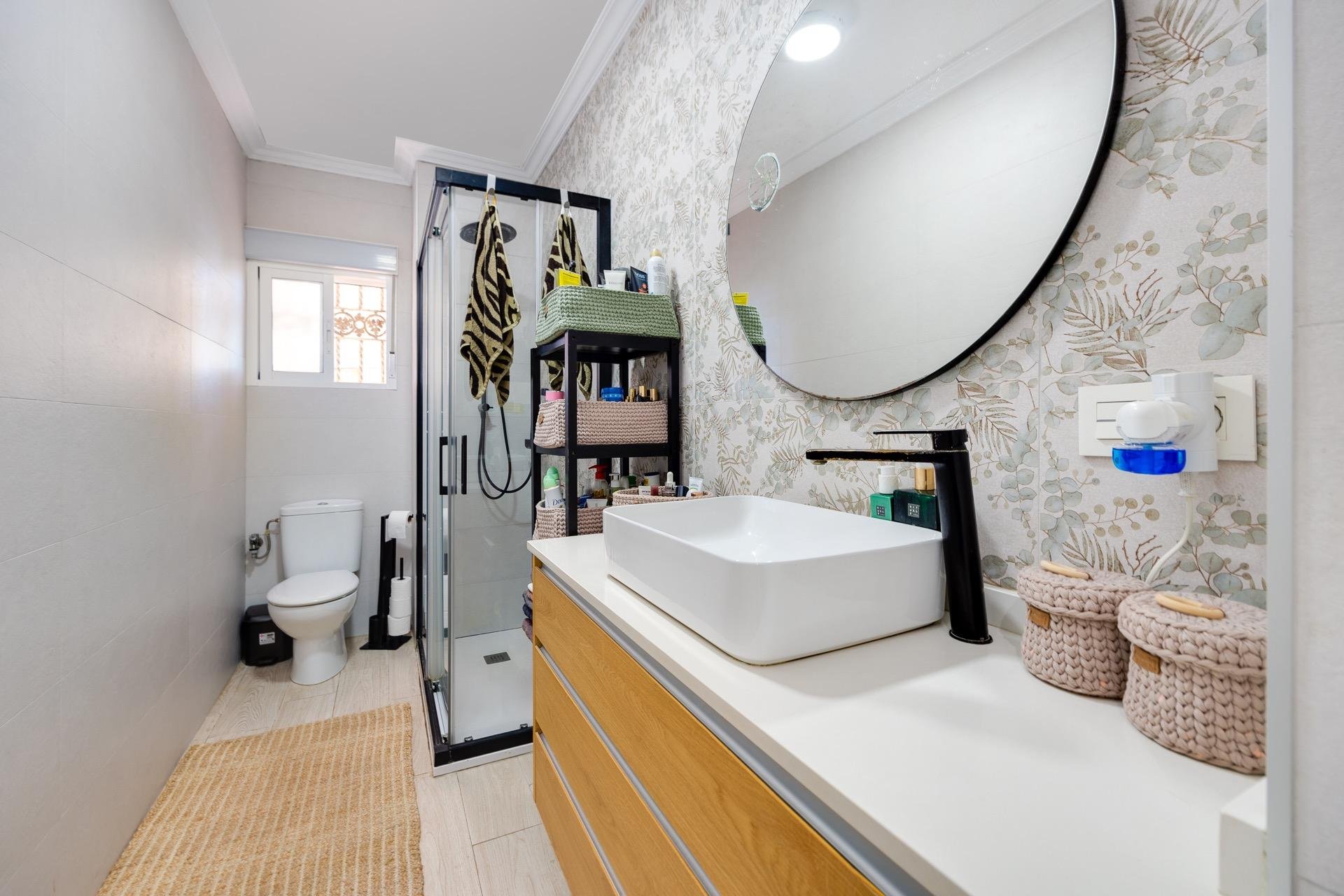 Wiederverkauf - Bungalow -
Torrevieja - Playa de los Naufragos