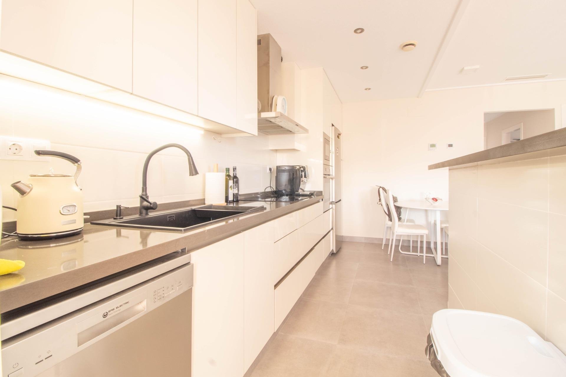 Wiederverkauf - Bungalow -
Torrevieja - Punta Prima