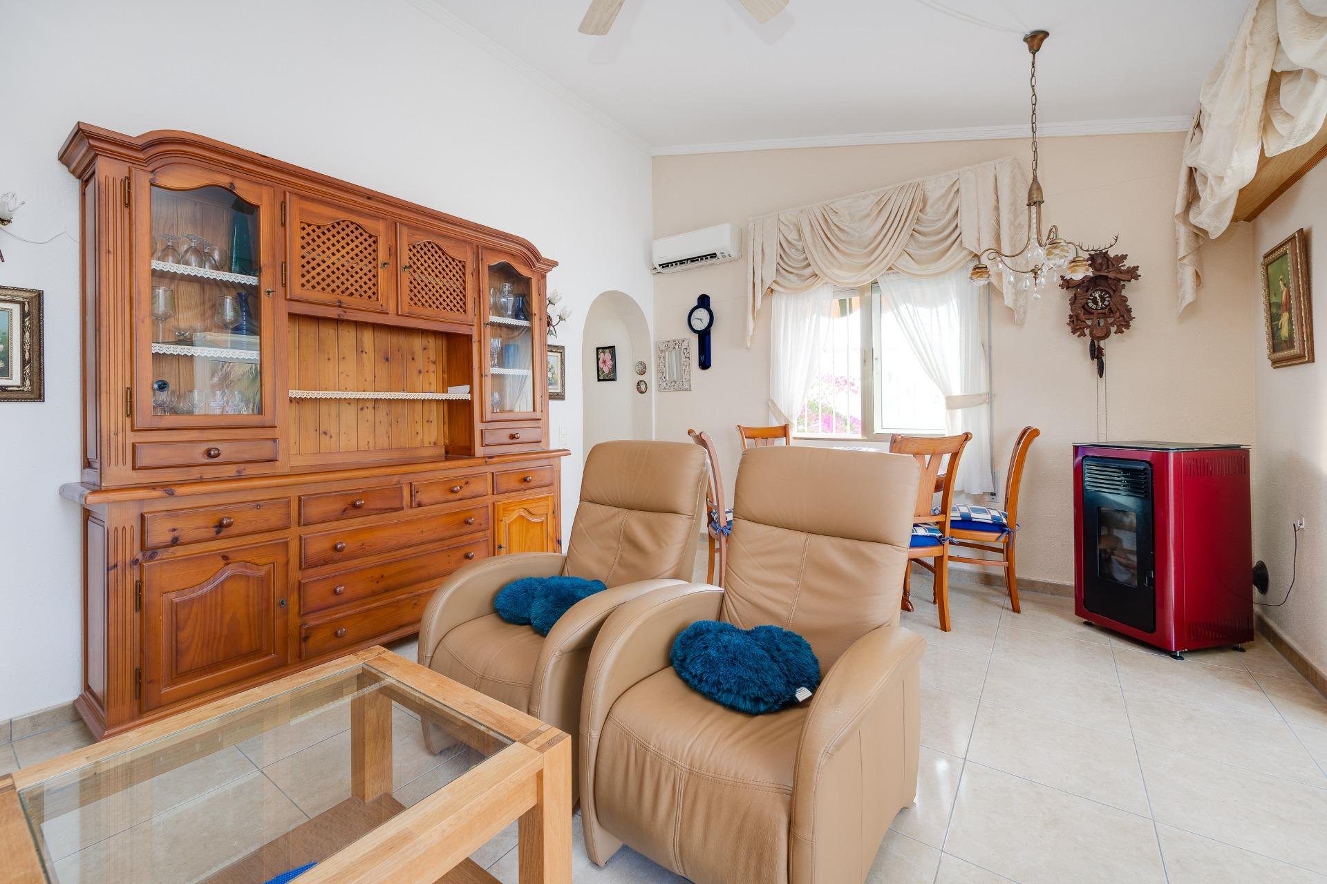 Wiederverkauf - Bungalow -
Torrevieja - Torre la mata