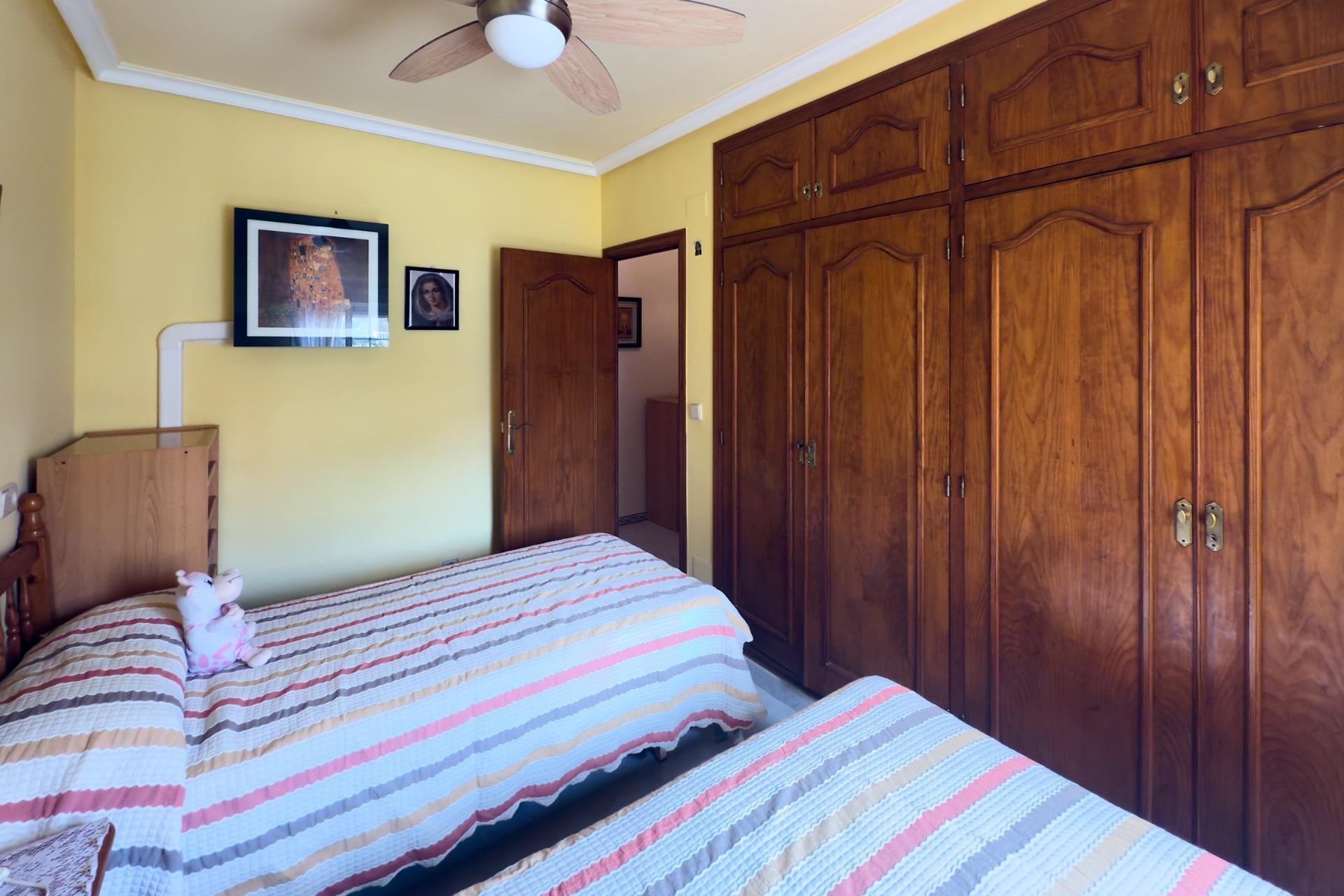 Wiederverkauf - Bungalow -
Torrevieja - Torreblanca