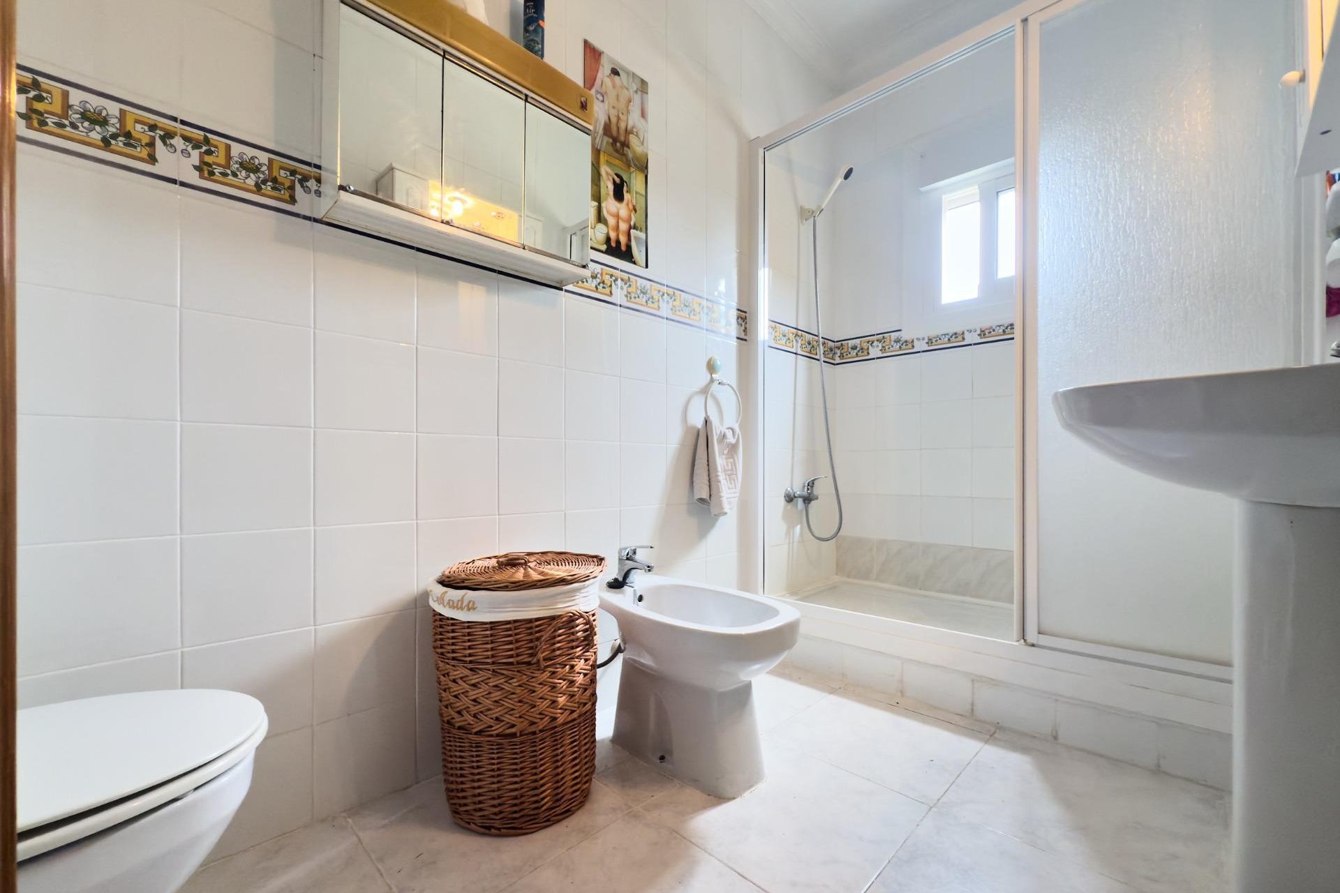 Wiederverkauf - Bungalow -
Torrevieja - Torreblanca