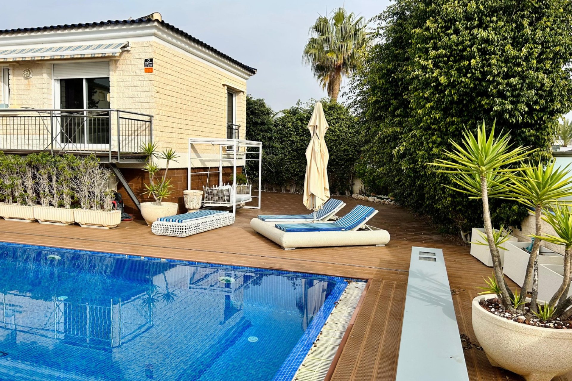 Wiederverkauf - - CHALET -
Torrevieja - La Mata
