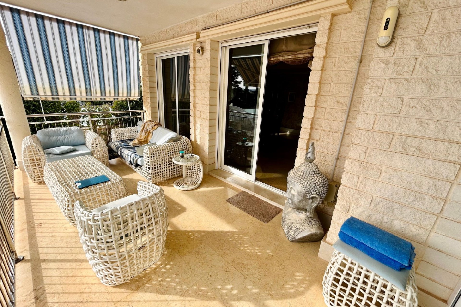 Wiederverkauf - - CHALET -
Torrevieja - La Mata