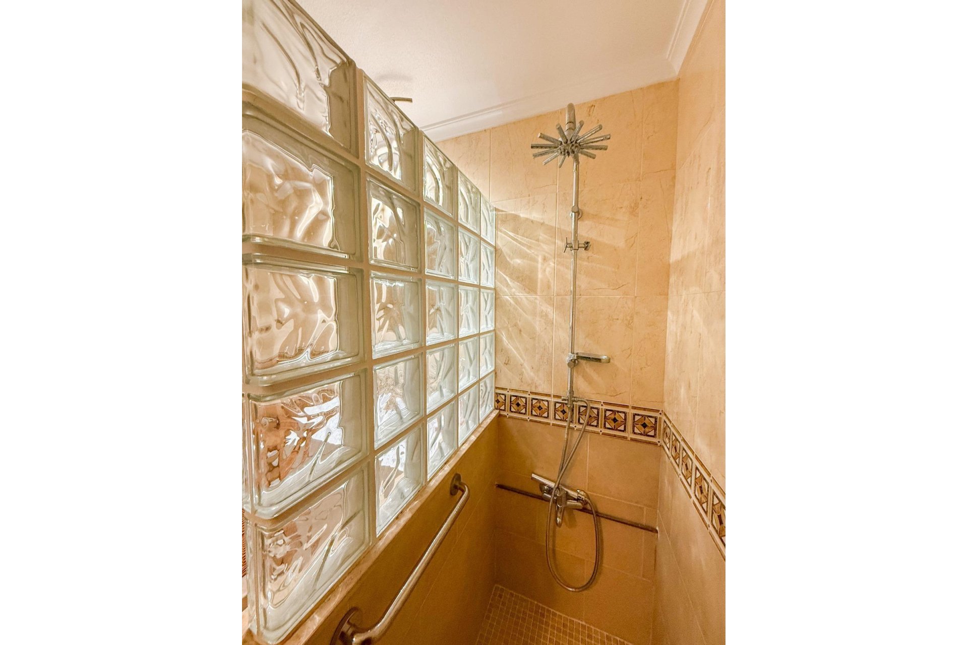 Wiederverkauf - Duplex -
Orihuela Costa - Las Filipinas