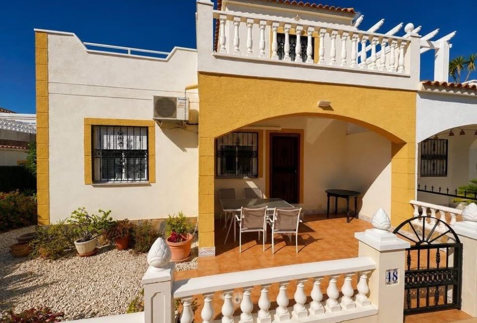 Wiederverkauf - Duplex -
Orihuela Costa - Urbanización Perla del Mar